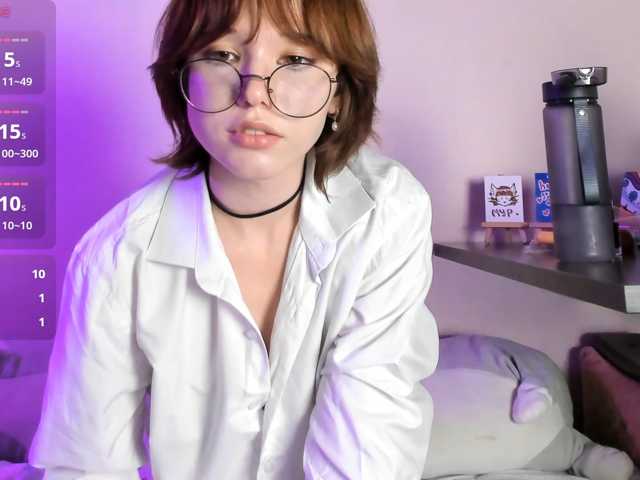 Kur0mi5 live cam on BongaCams