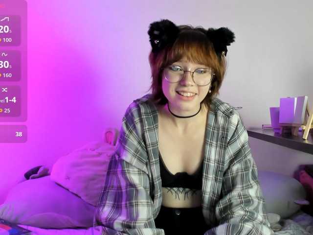 Kur0mi5 live cam on BongaCams