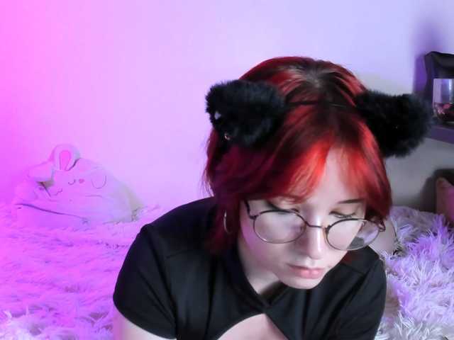 Kur0mi5 live cam on BongaCams