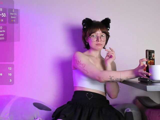 Kuromi5 live cam on BongaCams