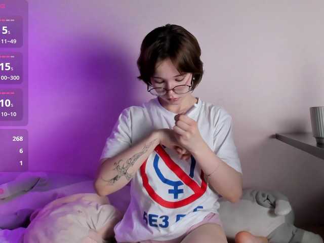 Kuromi5 live cam on BongaCams