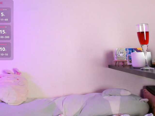 Kuromi5 live cam preview