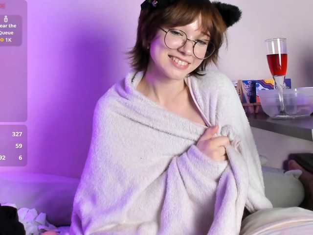 Kur0mi5 live cam on BongaCams