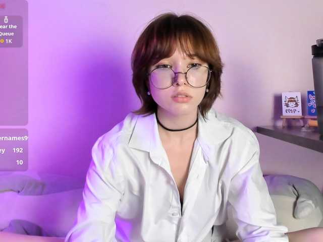 Kur0mi5 live cam on BongaCams