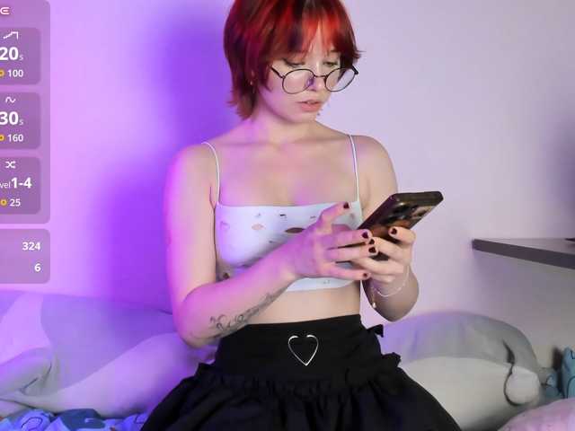 Kur0mi5 live cam on BongaCams