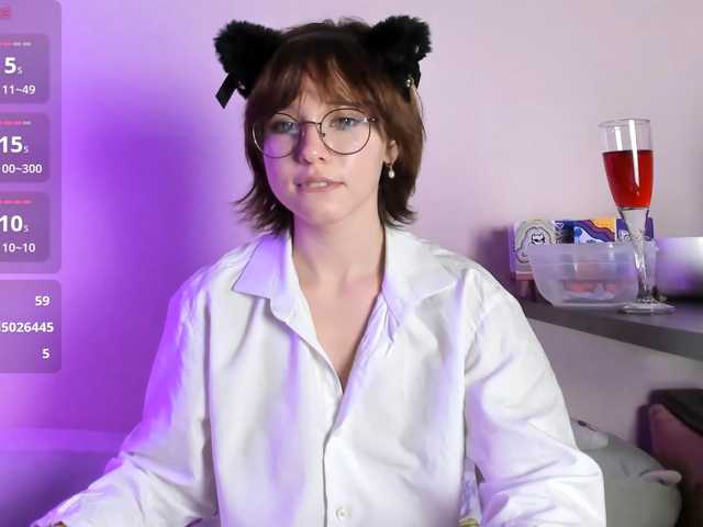 Kur0mi5 live cam on BongaCams