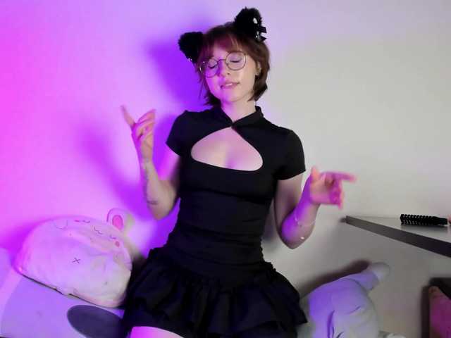 Kuromi5 live cam on BongaCams