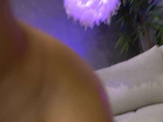 broklyne live cam on BongaCams