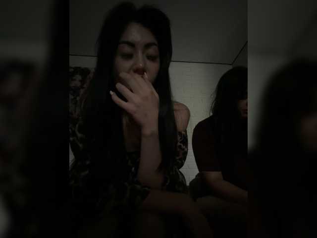 two-cherry96 live cam on BongaCams