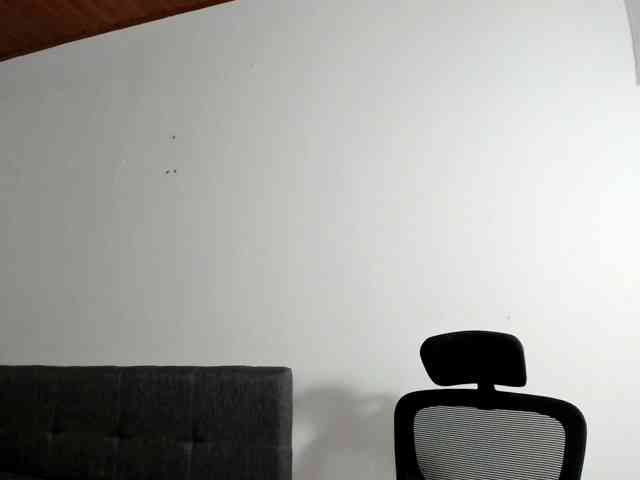 yessmellie webcam