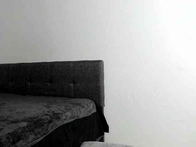 yessmellie webcam