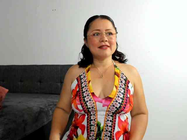 yessmellie