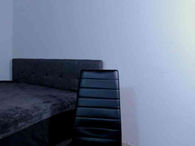 yessmellie webcam