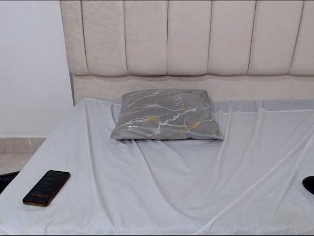 Victoria-Velvet live cam on BongaCams