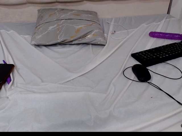 Victoria-Velvet live cam on BongaCams