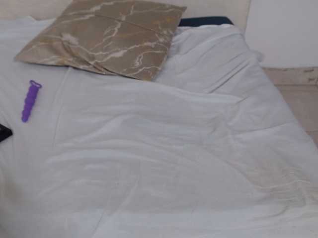 Victoria-Velvet live cam on BongaCams