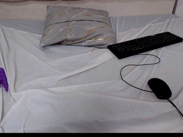 Victoria-Velvet live cam on BongaCams