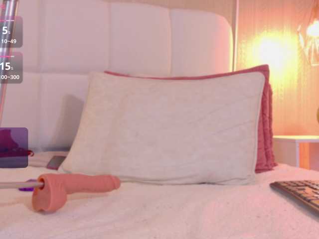 Sellene-bloom live cam on BongaCams