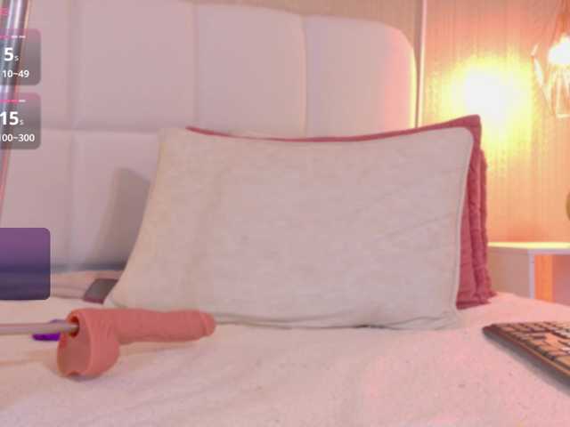 Sellene-bloom live cam on BongaCams
