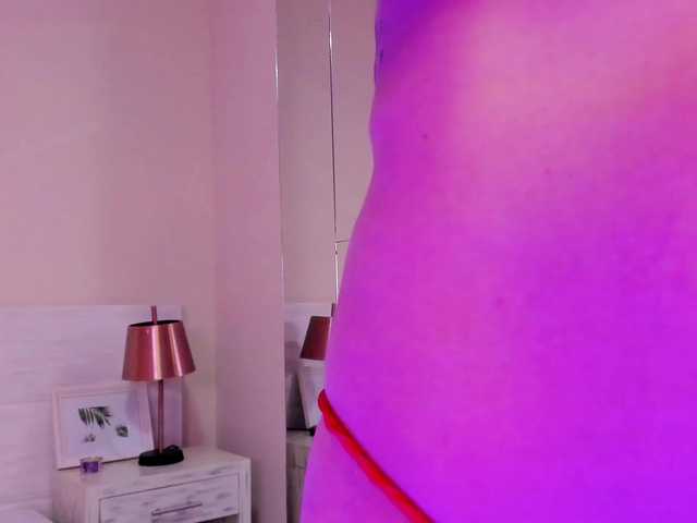 Sarah-Hill live cam preview