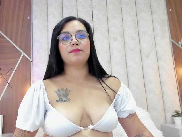 Sarah-Hill webcam