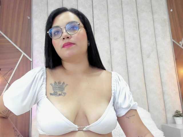 Sarah-Hill webcam