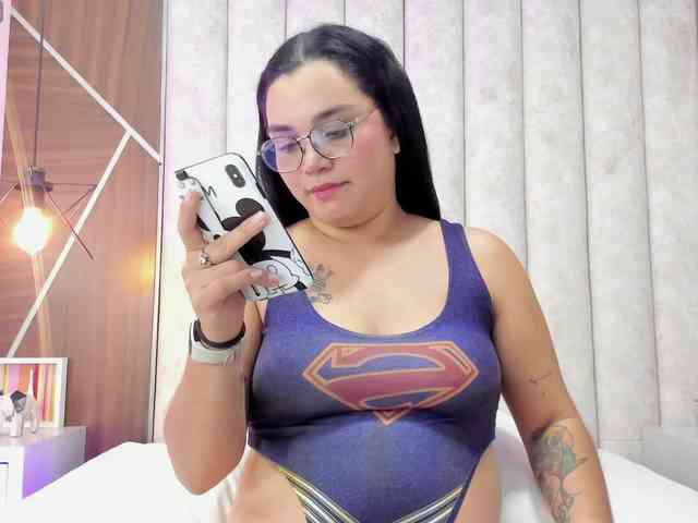 Sarah-Hill webcam
