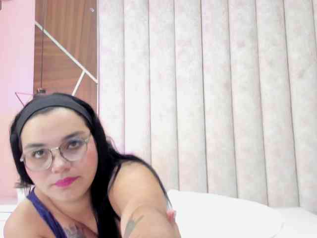 Sarah-Hill webcam