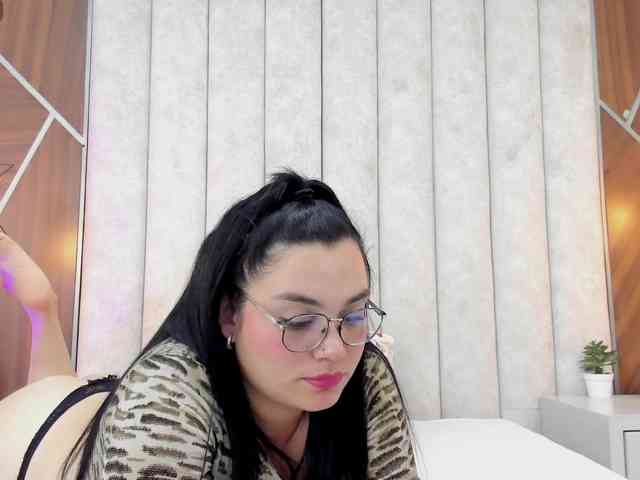 Sarah-Hill webcam