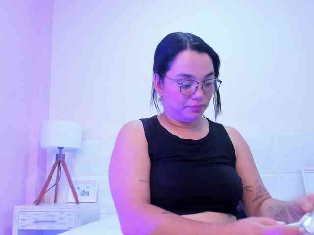 Sarah-Hill webcam
