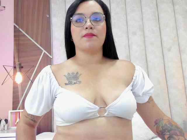 Sarah-Hill webcam