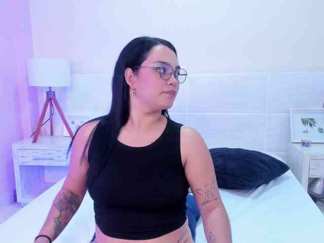 Sarah-Hill webcam