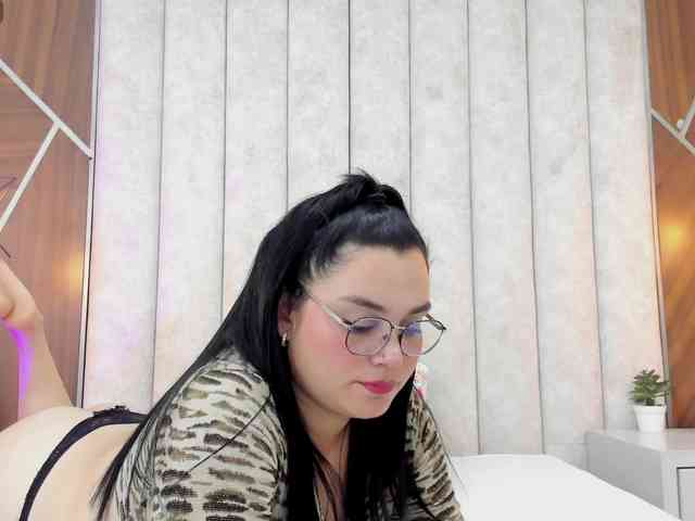 Sarah-Hill webcam
