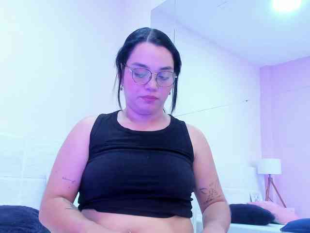 Sarah-Hill webcam