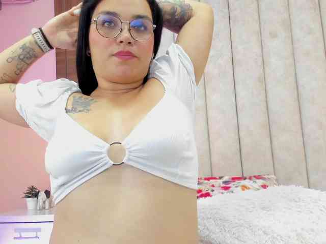 Sarah-Hill webcam
