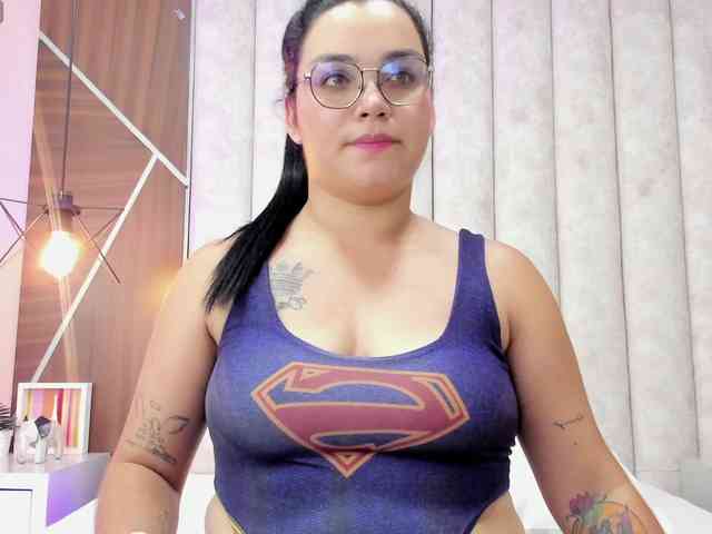 Sarah-Hill webcam