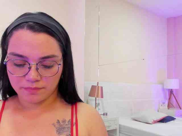 Sarah-Hill webcam