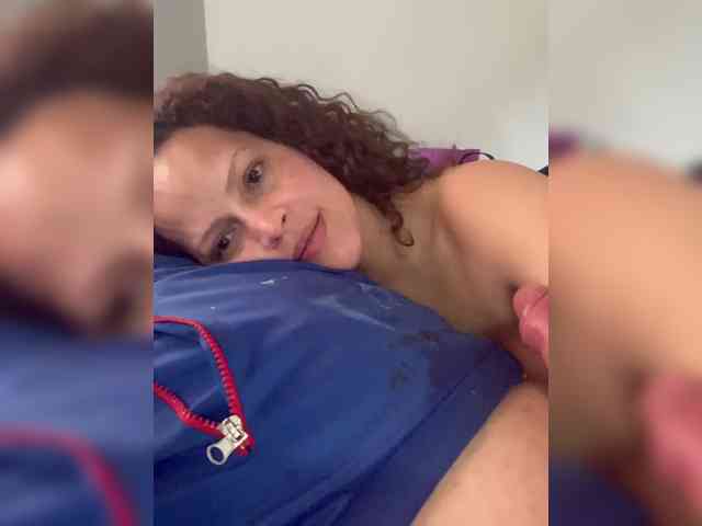SACouple13 webcam