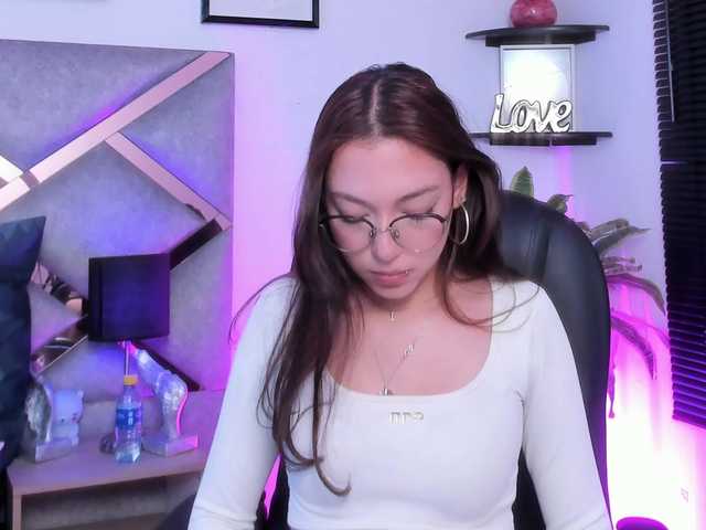 erika-sp live cam on BongaCams