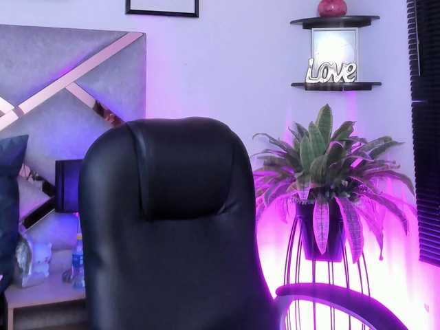 erika-sp live cam on BongaCams
