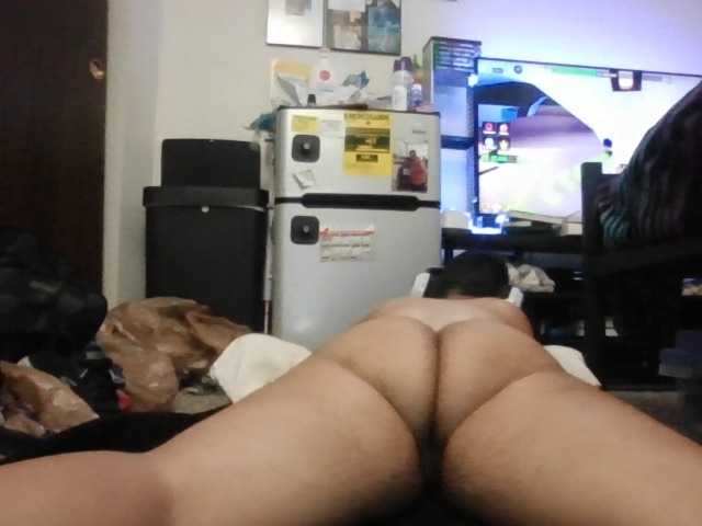 Gamergurl3000 live cam on BongaCams