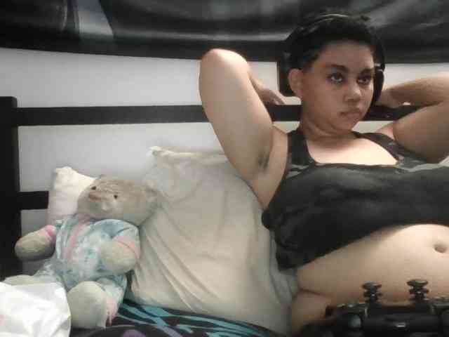 Gamergurl3000 webcam