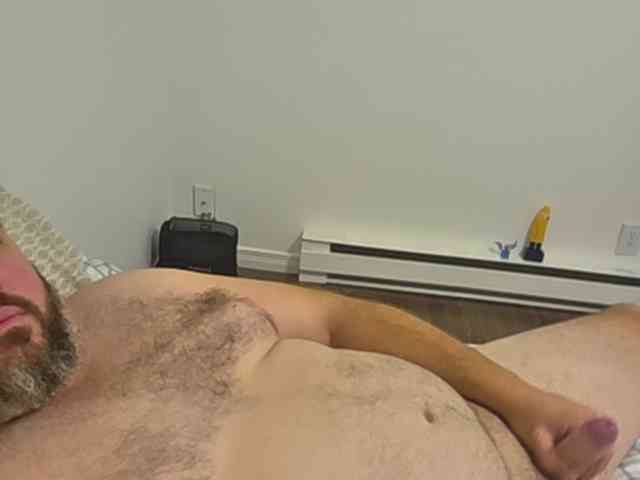 Grizzlyuncut