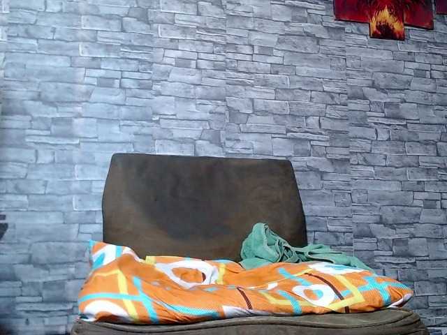 moiseshott live cam