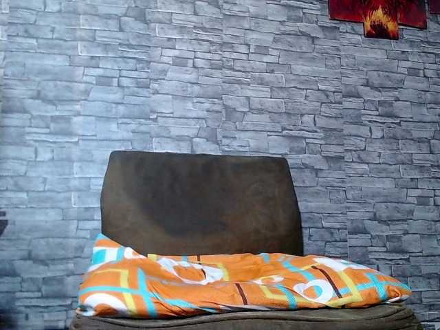 moiseshott live cam