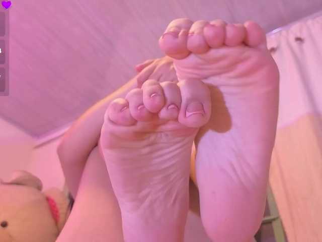 VALENBLOOM-TAY1 live cam on BongaCams