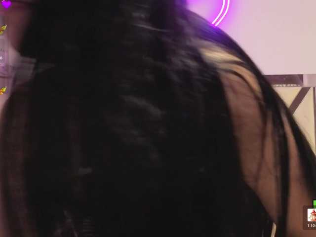VALENBLOOM-TAY1 live cam on BongaCams