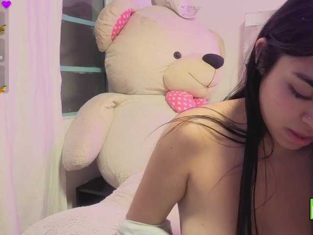 VALENBLOOM-TAY1 live cam on BongaCams