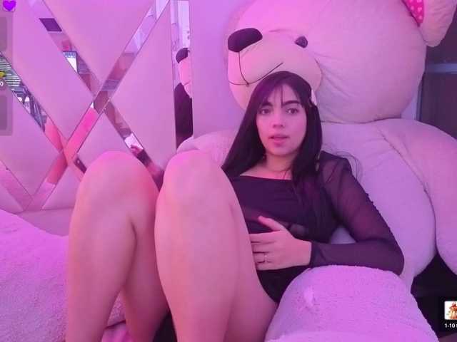 VALENBLOOM-TAY1 live cam on BongaCams