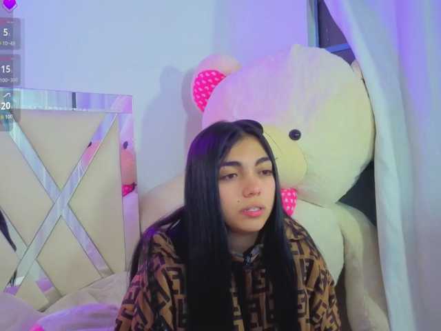 VALENBLOOM-TAY1 live cam on BongaCams
